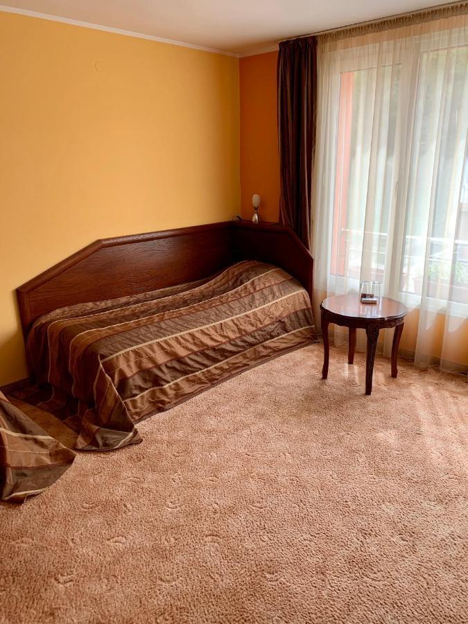 Hotel Elena Велико-Тирново Екстер'єр фото