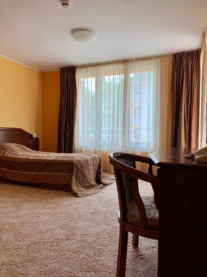 Hotel Elena Велико-Тирново Екстер'єр фото