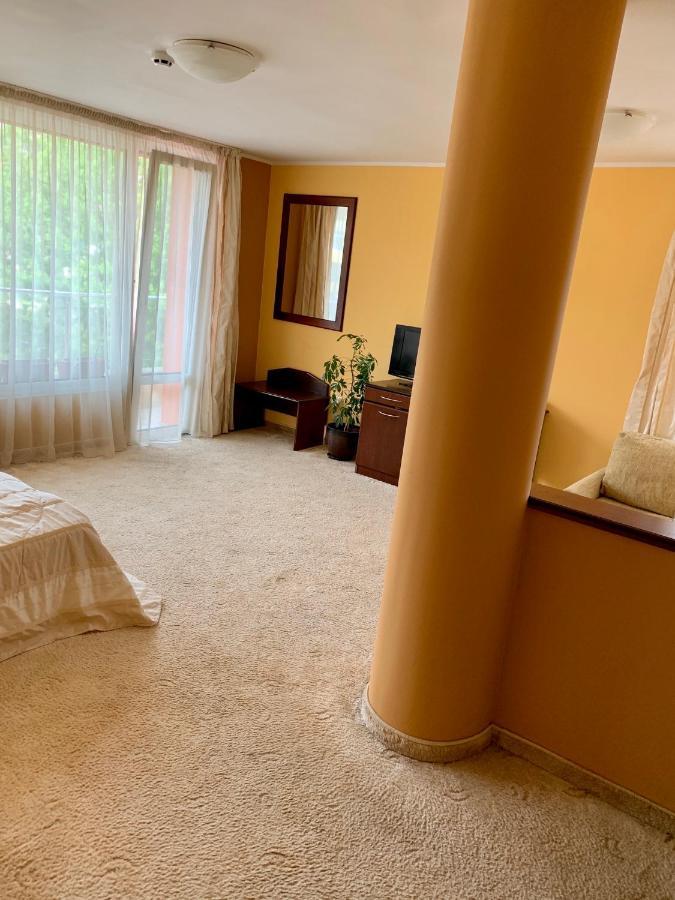 Hotel Elena Велико-Тирново Екстер'єр фото